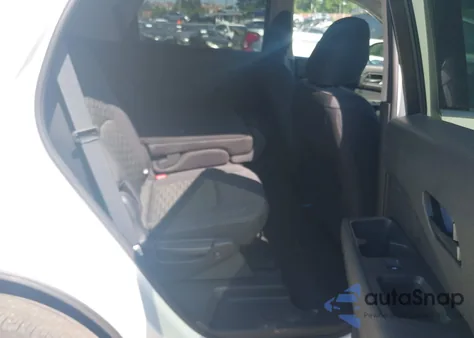 2024 Nissan Pathfinder Sv 4Wd z USA, uszkodzony, nr VIN 5N1DR3BC5RC237574